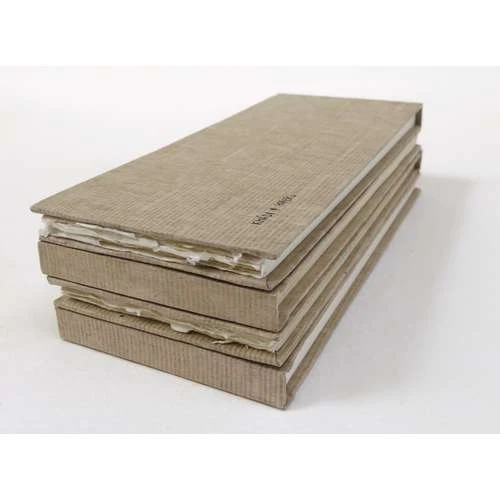 Khadi Handmade Hardback Sketchbooks 6 Khadi Handmade Hardback Sketchbooks - Image 4